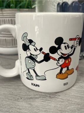 Vintage Vtg 1986 Disney Applause Mickey Mouse 1928-1955 Coffee Mug Cup